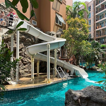 Atlantis Condo Resort Jomtien Beach Exterior photo